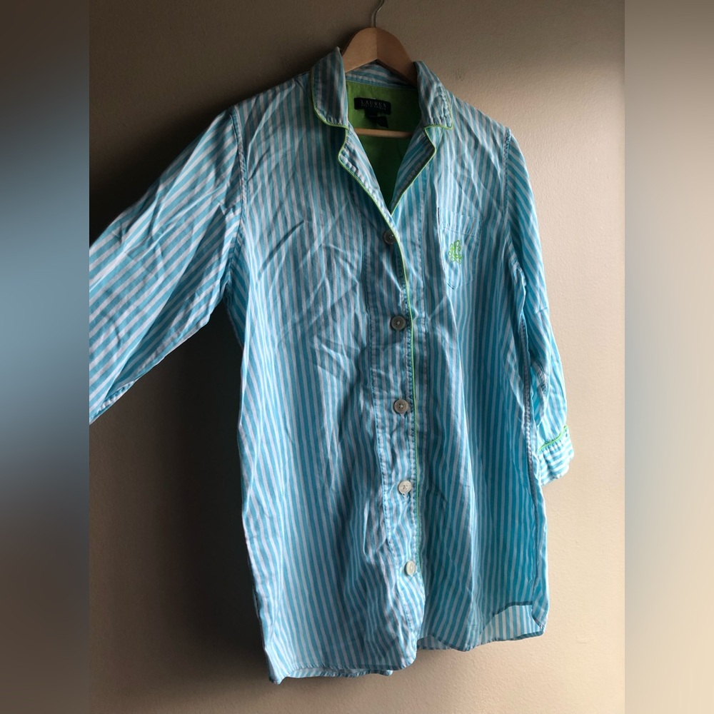 Lauren Ralph Lauren Blue Striped Button Up Women’s Shirt Size XL - Picture 3 of 10